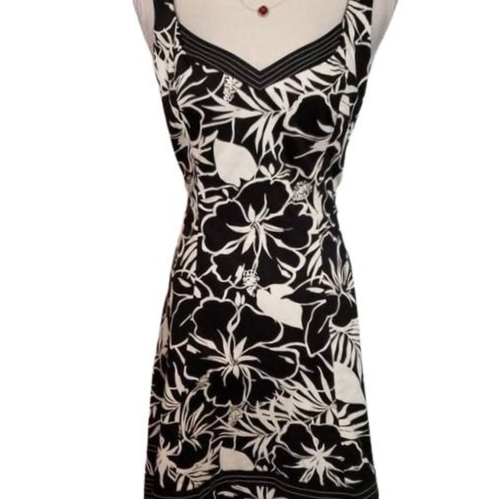 Nine West Fit and Flare Women's Sleeveless Dress Size 10